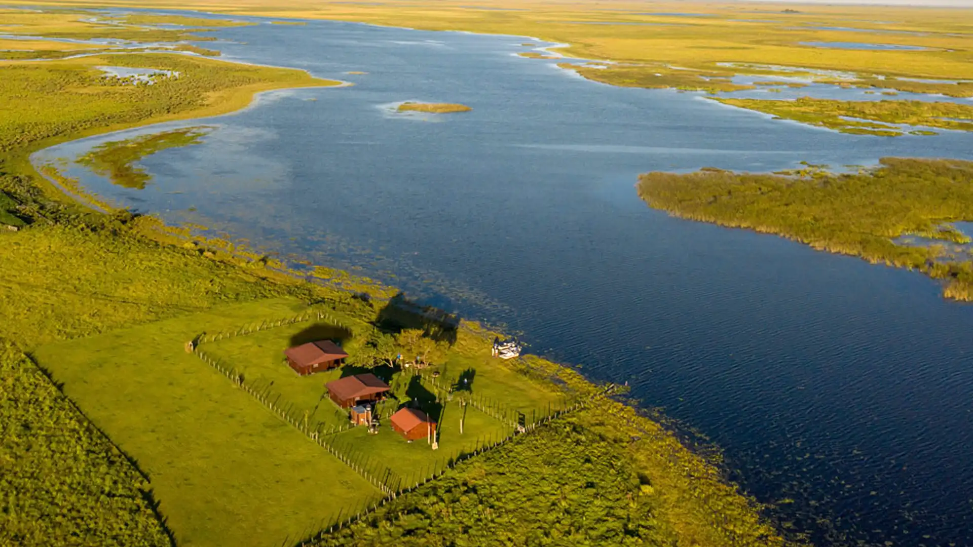 Ibera Camp Cabin with Fence in Foreground